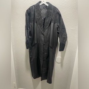 Preston & York Women’s Vintage leather Trench size 1X